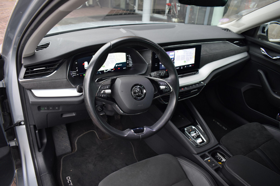 Škoda Octavia Combi 1.0 e-TSI Business Edition Plus | Trekhaak | Half Leer | Stuur- en Stoelverw.