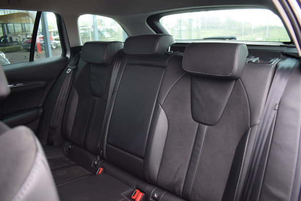 Škoda Octavia Combi 1.0 e-TSI Business Edition Plus | Trekhaak | Half Leer | Stuur- en Stoelverw.