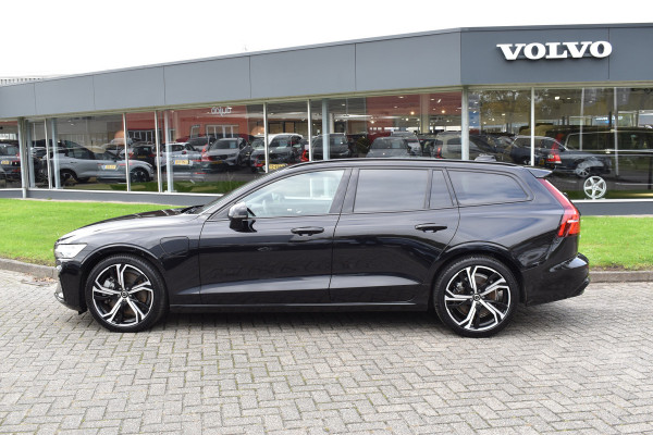 Volvo V60 T6 AWD 350PK Plug-in Hybrid Plus Dark | Lighting | 360 Camera | Harman/Kardon | 19"LMV | Leder | Stuurverwarming