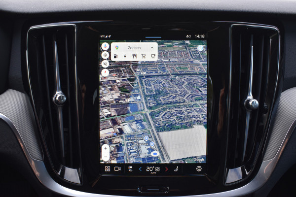 Volvo V60 T6 AWD 350PK Plug-in Hybrid Plus Dark | Lighting | 360 Camera | Harman/Kardon | 19"LMV | Leder | Stuurverwarming