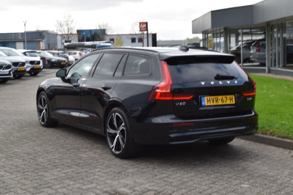 Volvo V60 T6 AWD 350PK Plug-in Hybrid Plus Dark | Lighting | 360 Camera | Harman/Kardon | 19"LMV | Leder | Stuurverwarming