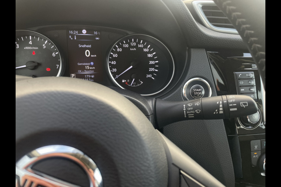 Nissan QASHQAI 1.2 Tekna | Pano-Dak | Trekhaak | Navi | Camera | Climate