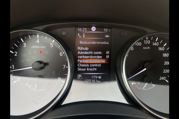 Nissan QASHQAI 1.2 Tekna | Pano-Dak | Trekhaak | Navi | Camera | Climate