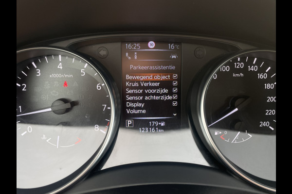 Nissan QASHQAI 1.2 Tekna | Pano-Dak | Trekhaak | Navi | Camera | Climate