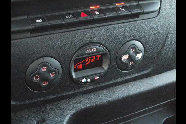 Renault Master T28 2.3 dCi 135 L1H1 | Camera | Trekhaak | 136PK | Nieuwstaat |