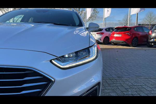 Ford Mondeo Wagon 2.0 IVCT HEV Titanium | Adaptieve cruise control | Trekhaak | Winter pack | Full LED | Vol leder Ford Mondeo Wagon 2.0 IVCT HEV Titanium | Adaptieve cruise control | Trekhaak | Winter pack | Full LED | Vol leder