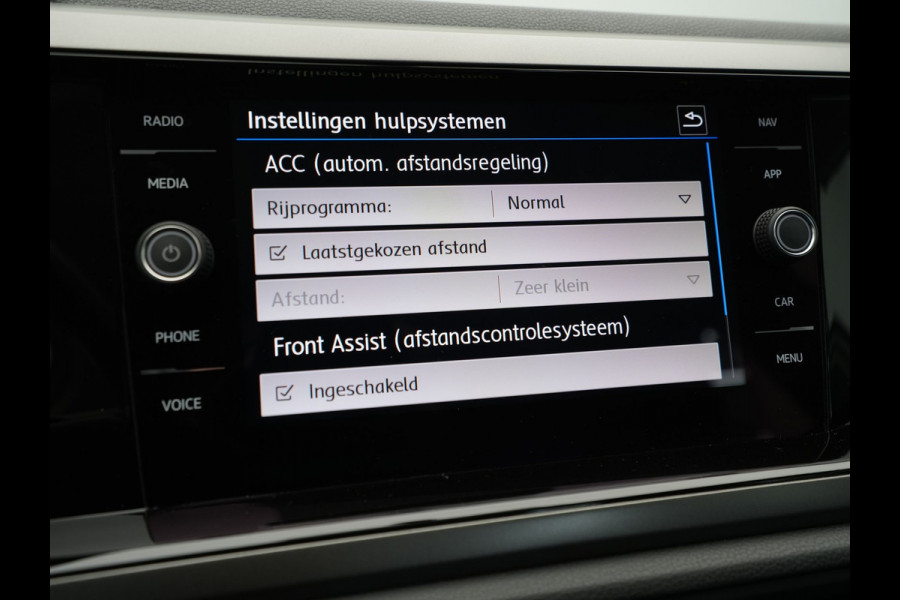 Volkswagen Polo 1.0 TSI 95pk Comfortline Business Navigatie Acc Carplay Dab 30 Volkswagen Polo 1.0 TSI 95pk Comfortline Business Navigatie Acc Carplay Dab 30