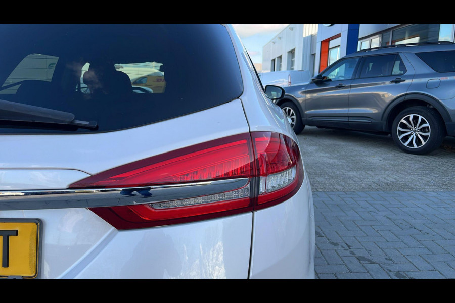 Ford Mondeo Wagon 2.0 IVCT HEV Titanium | Adaptieve cruise control | Trekhaak | Winter pack | Full LED | Vol leder Ford Mondeo Wagon 2.0 IVCT HEV Titanium | Adaptieve cruise control | Trekhaak | Winter pack | Full LED | Vol leder