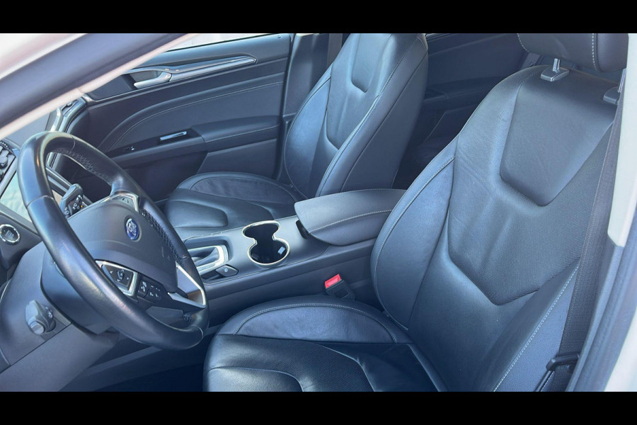 Ford Mondeo Wagon 2.0 IVCT HEV Titanium | Adaptieve cruise control | Trekhaak | Winter pack | Full LED | Vol leder Ford Mondeo Wagon 2.0 IVCT HEV Titanium | Adaptieve cruise control | Trekhaak | Winter pack | Full LED | Vol leder