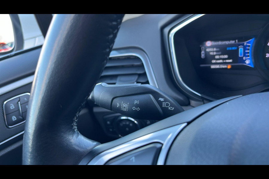 Ford Mondeo Wagon 2.0 IVCT HEV Titanium | Adaptieve cruise control | Trekhaak | Winter pack | Full LED | Vol leder Ford Mondeo Wagon 2.0 IVCT HEV Titanium | Adaptieve cruise control | Trekhaak | Winter pack | Full LED | Vol leder