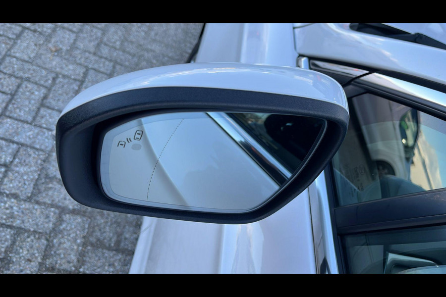 Ford Mondeo Wagon 2.0 IVCT HEV Titanium | Adaptieve cruise control | Trekhaak | Winter pack | Full LED | Vol leder Ford Mondeo Wagon 2.0 IVCT HEV Titanium | Adaptieve cruise control | Trekhaak | Winter pack | Full LED | Vol leder