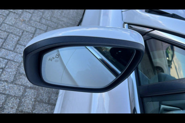 Ford Mondeo Wagon 2.0 IVCT HEV Titanium | Adaptieve cruise control | Trekhaak | Winter pack | Full LED | Vol leder Ford Mondeo Wagon 2.0 IVCT HEV Titanium | Adaptieve cruise control | Trekhaak | Winter pack | Full LED | Vol leder