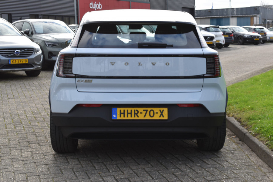 Volvo EX30 Extended Range 272PK Plus 69 kWh Trekhaak | H&K | ACC | Blis | Stoelverwarming | Camera Volvo EX30 Extended Range 272PK Plus 69 kWh Trekhaak | H&K | ACC | Blis | Stoelverwarming | Camera