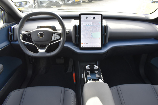 Volvo EX30 Extended Range 272PK Plus 69 kWh Trekhaak | H&K | ACC | Blis | Stoelverwarming | Camera Volvo EX30 Extended Range 272PK Plus 69 kWh Trekhaak | H&K | ACC | Blis | Stoelverwarming | Camera