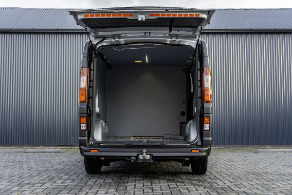 Opel Vivaro Biturbo 1.6CDTI | L1H1 | 125PK | Navi | Camera | LED | Cruise | Airco | PDC | Eco | Euro 6 Opel Vivaro Biturbo 1.6CDTI | L1H1 | 125PK | Navi | Camera | LED | Cruise | Airco | PDC | Eco | Euro 6