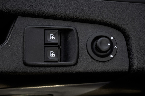 Opel Vivaro Biturbo 1.6CDTI | L1H1 | 125PK | Navi | Camera | LED | Cruise | Airco | PDC | Eco | Euro 6 Opel Vivaro Biturbo 1.6CDTI | L1H1 | 125PK | Navi | Camera | LED | Cruise | Airco | PDC | Eco | Euro 6