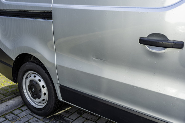 Opel Vivaro Biturbo 1.6CDTI | L1H1 | 125PK | Navi | Camera | LED | Cruise | Airco | PDC | Eco | Euro 6 Opel Vivaro Biturbo 1.6CDTI | L1H1 | 125PK | Navi | Camera | LED | Cruise | Airco | PDC | Eco | Euro 6