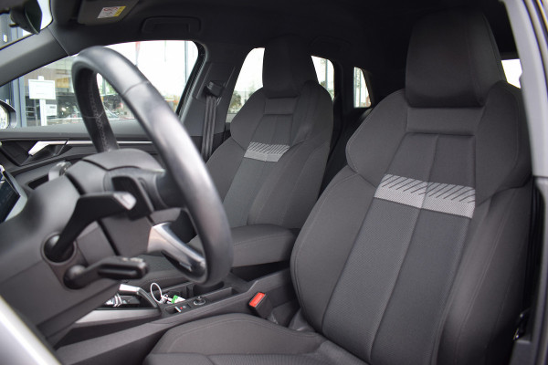 Audi A3 Sportback 35 TFSI Business edition | Apple CarPlay | Stoelverw. | Camera | Virtual