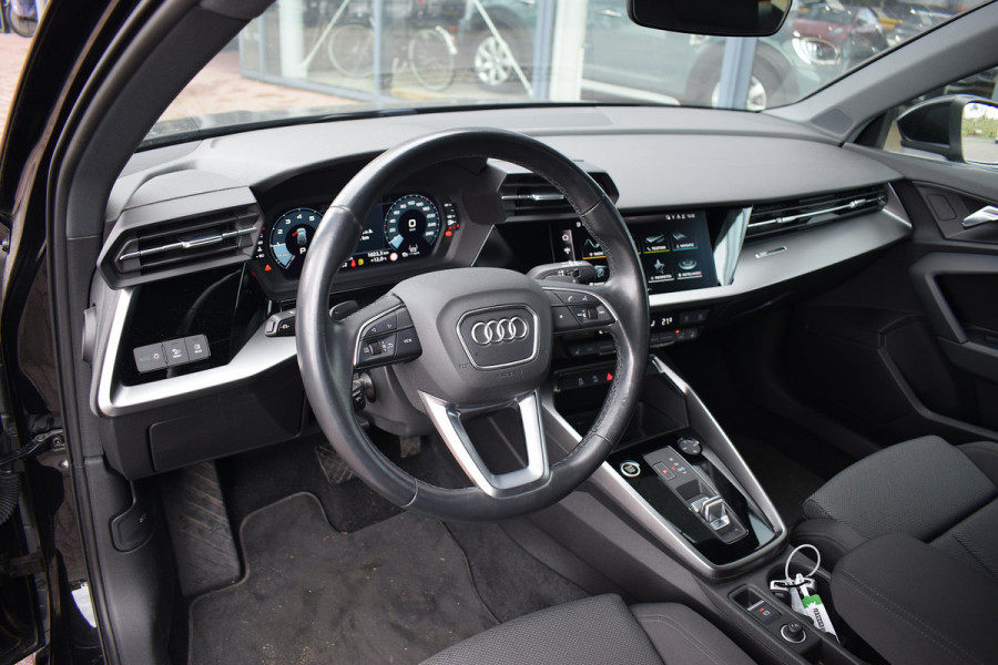 Audi A3 Sportback 35 TFSI Business edition | Apple CarPlay | Stoelverw. | Camera | Virtual