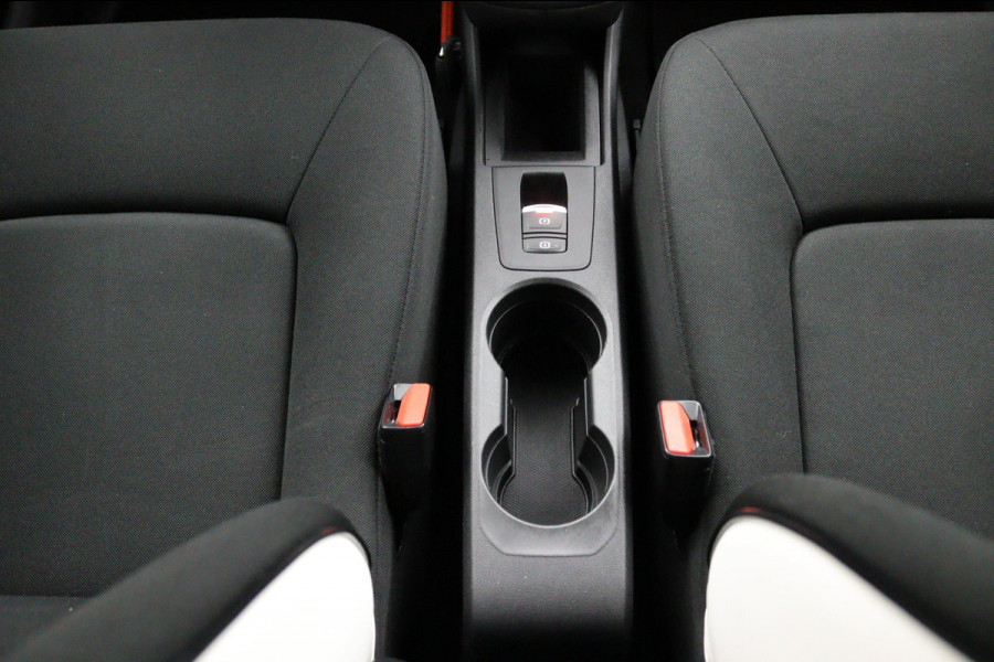 Renault ZOE R110 Life 52 kWh*KOOPACCU*3FASE*ECC*CAMERA*NAVI* Renault ZOE R110 Life 52 kWh*KOOPACCU*3FASE*ECC*CAMERA*NAVI*