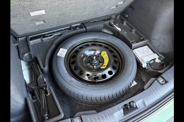 Ford Kuga 2.5 FHEV Active X | 190pk | Driver Assistance Pack | Technology Pack | Winterpack | Panoramadak | All Weather Banden | Geen stekker nodig Ford Kuga 2.5 FHEV Active X | 190pk | Driver Assistance Pack | Technology Pack | Winterpack | Panoramadak | All Weather Banden | Geen stekker nodig