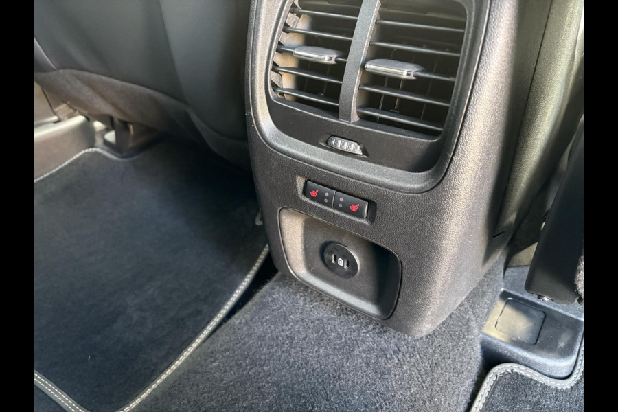 Ford Kuga 2.5 FHEV Active X | 190pk | Driver Assistance Pack | Technology Pack | Winterpack | Panoramadak | All Weather Banden | Geen stekker nodig Ford Kuga 2.5 FHEV Active X | 190pk | Driver Assistance Pack | Technology Pack | Winterpack | Panoramadak | All Weather Banden | Geen stekker nodig