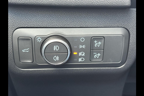 Ford Kuga 2.5 FHEV Active X | 190pk | Driver Assistance Pack | Technology Pack | Winterpack | Panoramadak | All Weather Banden | Geen stekker nodig Ford Kuga 2.5 FHEV Active X | 190pk | Driver Assistance Pack | Technology Pack | Winterpack | Panoramadak | All Weather Banden | Geen stekker nodig