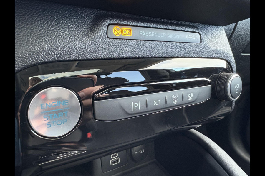 Ford Kuga 2.5 FHEV Active X | 190pk | Driver Assistance Pack | Technology Pack | Winterpack | Panoramadak | All Weather Banden | Geen stekker nodig Ford Kuga 2.5 FHEV Active X | 190pk | Driver Assistance Pack | Technology Pack | Winterpack | Panoramadak | All Weather Banden | Geen stekker nodig