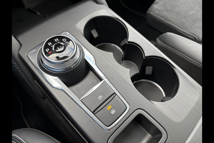 Ford Kuga 2.5 FHEV Active X | 190pk | Driver Assistance Pack | Technology Pack | Winterpack | Panoramadak | All Weather Banden | Geen stekker nodig Ford Kuga 2.5 FHEV Active X | 190pk | Driver Assistance Pack | Technology Pack | Winterpack | Panoramadak | All Weather Banden | Geen stekker nodig