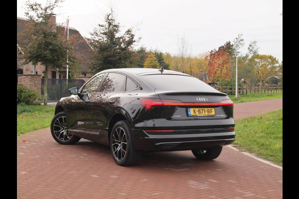 Audi e-tron Sportback 55 quattro edition 95 kWh | DAB | Black Optic | Parkeersensoren | NL-Auto |