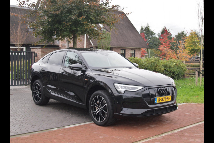 Audi e-tron Sportback 55 quattro edition 95 kWh | DAB | Black Optic | Parkeersensoren | NL-Auto |