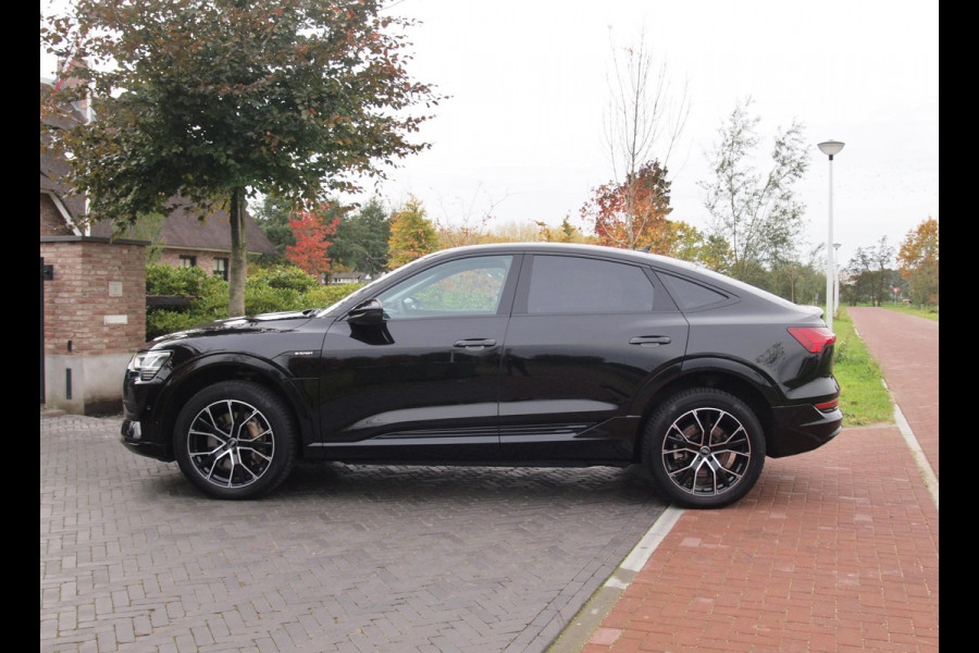 Audi e-tron Sportback 55 quattro edition 95 kWh | DAB | Black Optic | Parkeersensoren | NL-Auto |