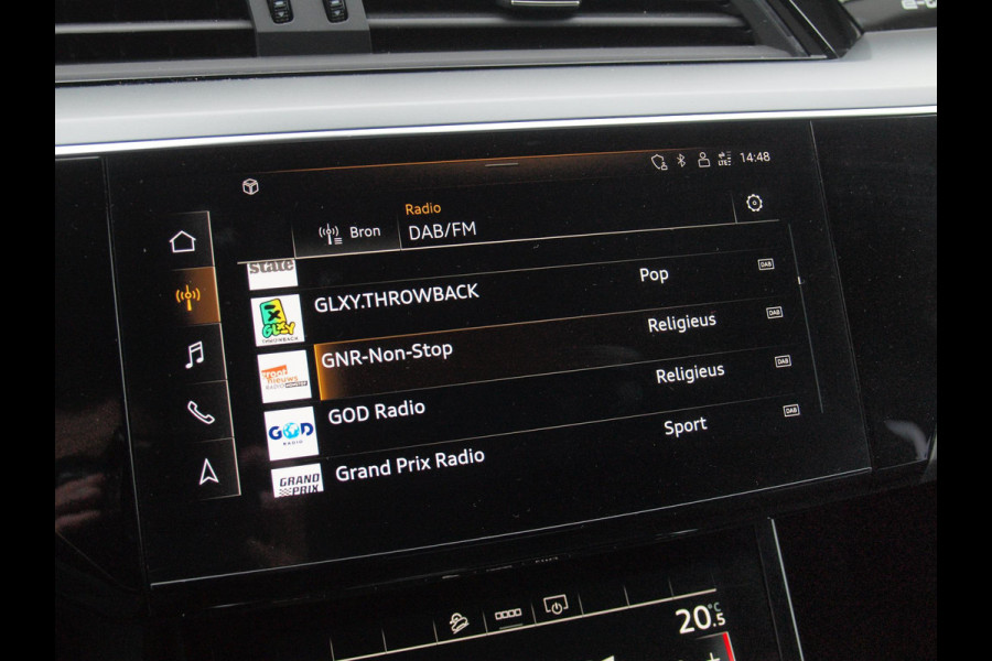 Audi e-tron Sportback 55 quattro edition 95 kWh | DAB | Black Optic | Parkeersensoren | NL-Auto |