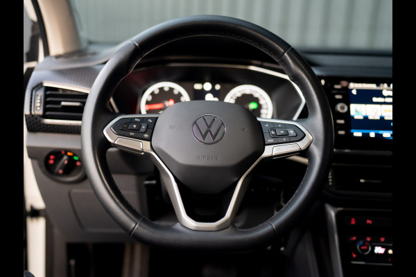 Volkswagen T-Cross 1.0 TSI R-Line | LED | Stoel verw. | Climate control | Adapt. Cr. | Prijs Rijklaar!!