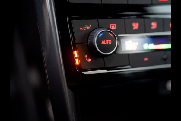 Volkswagen T-Cross 1.0 TSI R-Line | LED | Stoel verw. | Climate control | Adapt. Cr. | Prijs Rijklaar!!