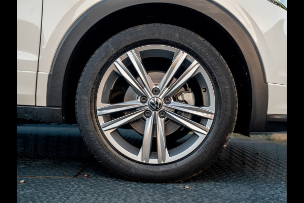 Volkswagen T-Cross 1.0 TSI R-Line | LED | Stoel verw. | Climate control | Adapt. Cr. | Prijs Rijklaar!!