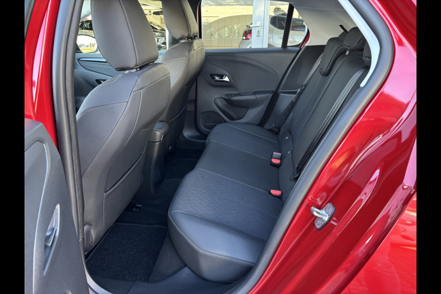 Opel CORSA-E Elegance 50 kWh | Camera | Parkeersensoren voor en achter | Opel CORSA-E Elegance 50 kWh | Camera | Parkeersensoren voor en achter |