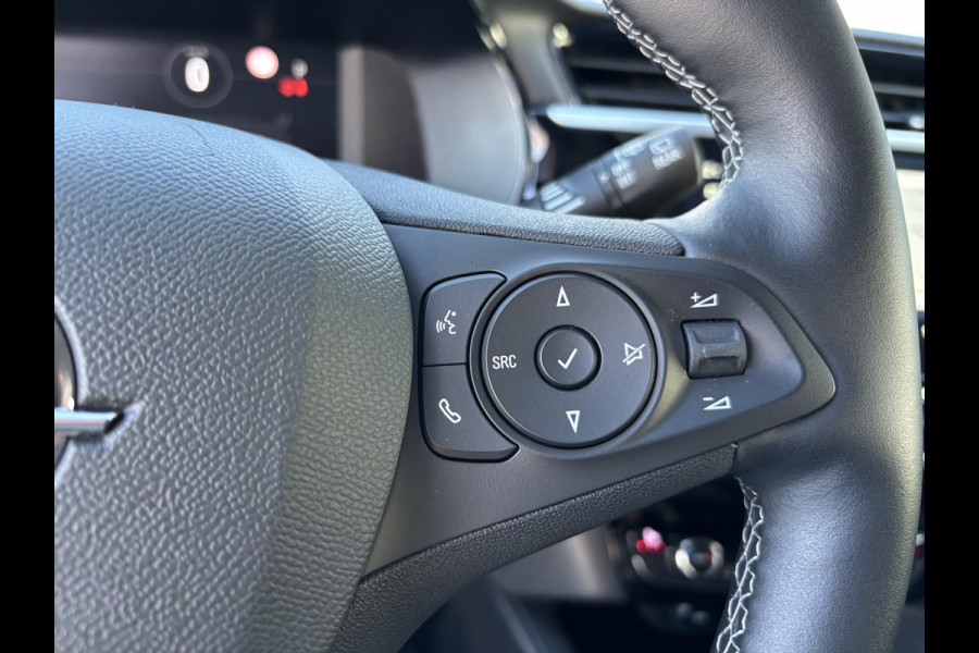 Opel CORSA-E Elegance 50 kWh | Camera | Parkeersensoren voor en achter | Opel CORSA-E Elegance 50 kWh | Camera | Parkeersensoren voor en achter |