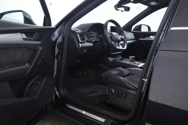 Audi Q5 55 TFSI e quattro Competition S-line B+B, Virtual, Panorama, Etc. Audi Q5 55 TFSI e quattro Competition S-line B+B, Virtual, Panorama, Etc.