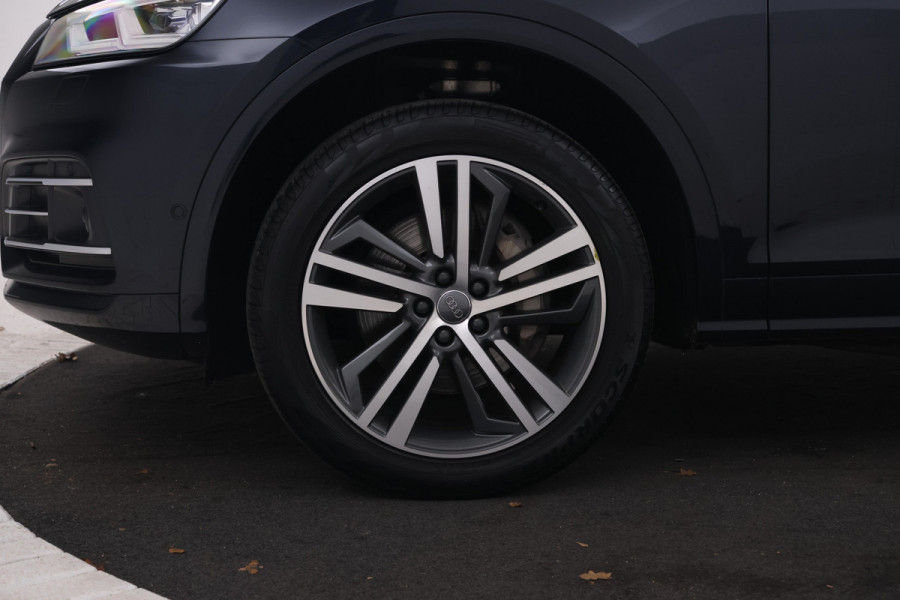 Audi Q5 55 TFSI e quattro Competition S-line B+B, Virtual, Panorama, Etc. Audi Q5 55 TFSI e quattro Competition S-line B+B, Virtual, Panorama, Etc.