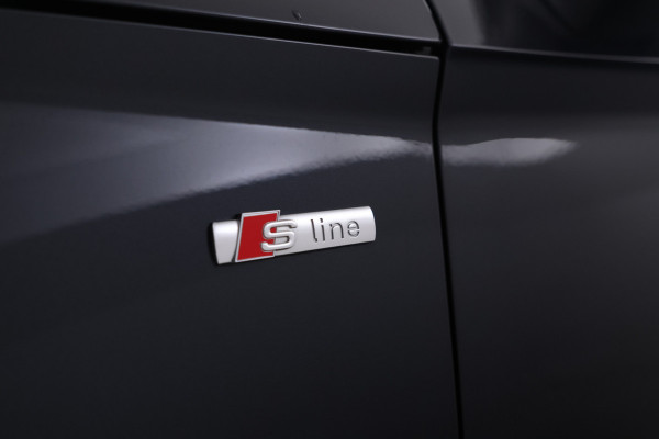 Audi Q5 55 TFSI e quattro Competition S-line B+B, Virtual, Panorama, Etc. Audi Q5 55 TFSI e quattro Competition S-line B+B, Virtual, Panorama, Etc.