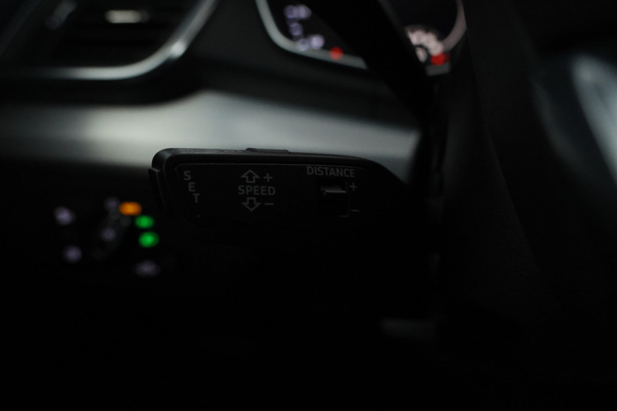 Audi Q5 55 TFSI e quattro Competition S-line B+B, Virtual, Panorama, Etc. Audi Q5 55 TFSI e quattro Competition S-line B+B, Virtual, Panorama, Etc.