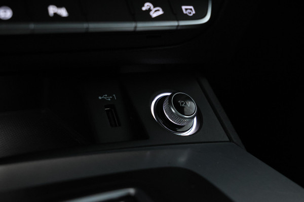 Audi Q5 55 TFSI e quattro Competition S-line B+B, Virtual, Panorama, Etc. Audi Q5 55 TFSI e quattro Competition S-line B+B, Virtual, Panorama, Etc.