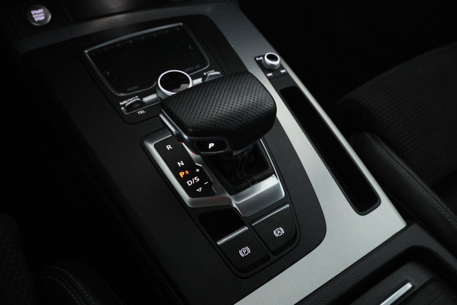 Audi Q5 55 TFSI e quattro Competition S-line B+B, Virtual, Panorama, Etc. Audi Q5 55 TFSI e quattro Competition S-line B+B, Virtual, Panorama, Etc.