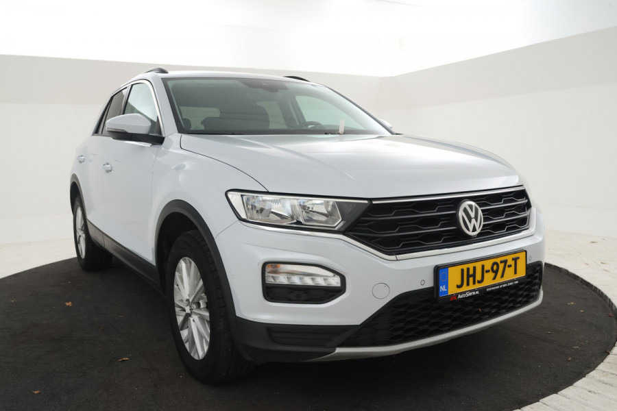 Volkswagen T-Roc 1.6 TDI Style Business Elektrische achterklep, apple carplay, climate,