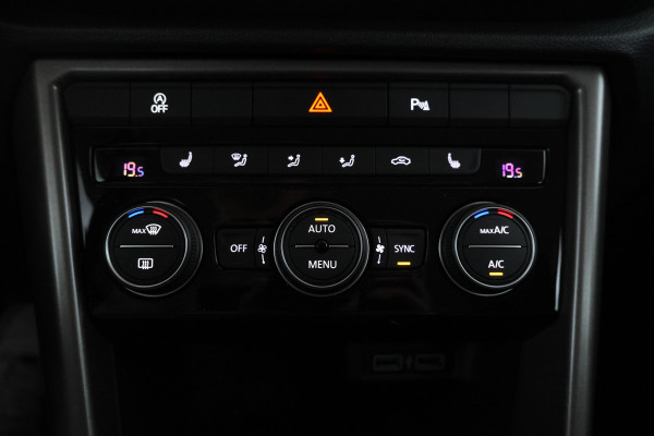 Volkswagen T-Roc 1.6 TDI Style Business Elektrische achterklep, apple carplay, climate,