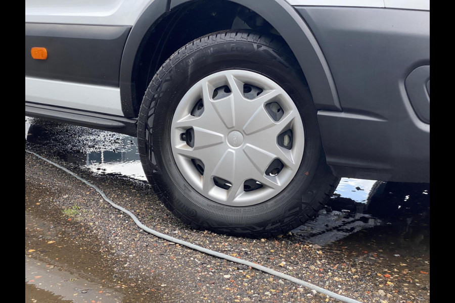 Ford Transit 350 2.0 TDCI L4H1 Trend RWD | 130pk | SCI | Geïsoleerde Bakwagen! | Zijdeur | Deuren achter | Airco | Cruise control | BPM VRIJ