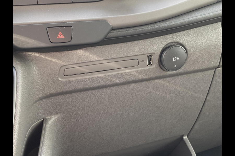 Ford Transit 350 2.0 TDCI L4H1 Trend RWD | 130pk | SCI | Geïsoleerde Bakwagen! | Zijdeur | Deuren achter | Airco | Cruise control | BPM VRIJ