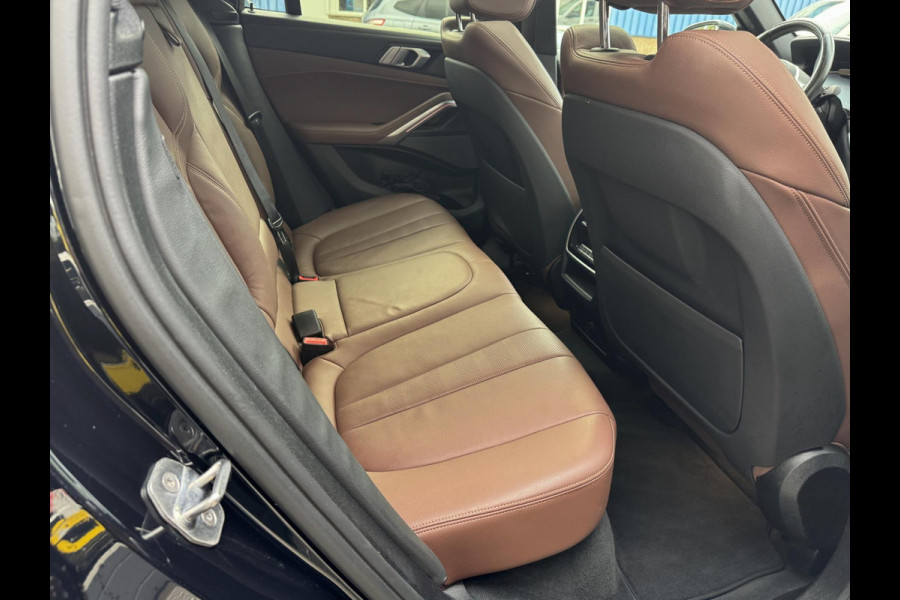 BMW X6 XDrive30d M- Sport - Panorama dak I Navigatie I Leer I Sport pakket I Head Up I Dealer onderhouden