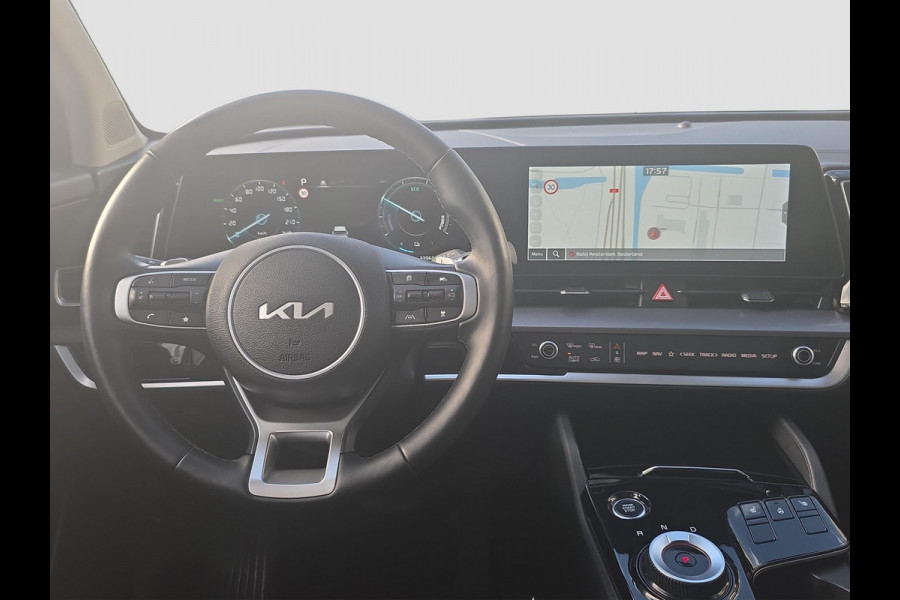 Kia Sportage 1.6 T-GDi Hybrid DynamicPlusLine Automaat | Pano | Stoelverwarming voor/achter | Camera | Dodehoekherkenning | Elektrische Stoelen | Cruise | Apple Carplay & Android Auto |